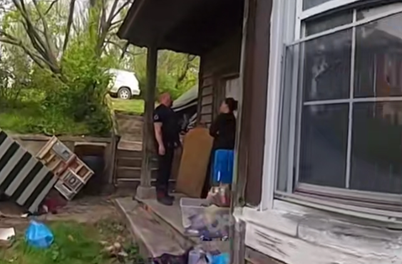 Horrific Conditions EXPOSED as Police Save 5 Kids from a House of Nightmares – Watch full video in the first comment!